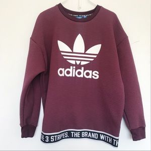 Adidas logo three stripes oversized sweater